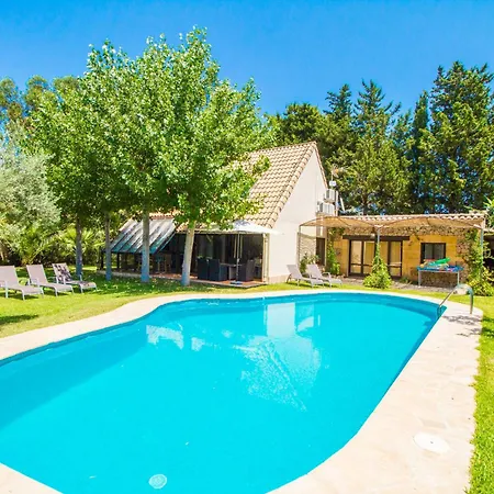With Pool, Wifi And Smart Tv Port de Pollenca