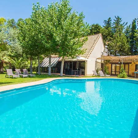 With Pool, Wifi And Smart Tv