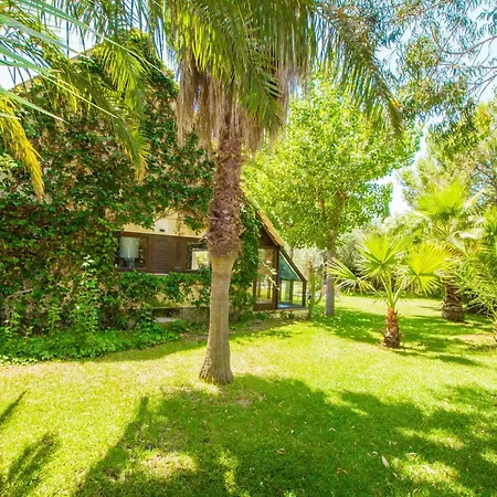 With Pool, Wifi And Smart Tv 度假居