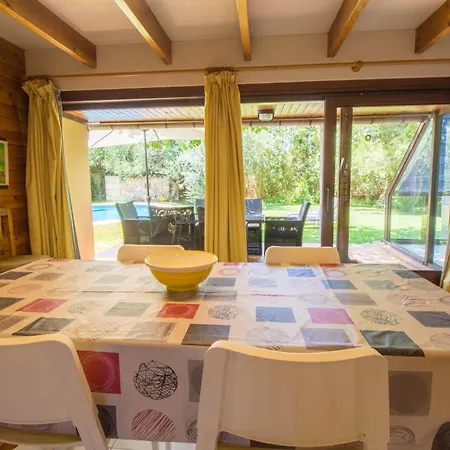 With Pool, Wifi And Smart Tv 度假居 波连萨港