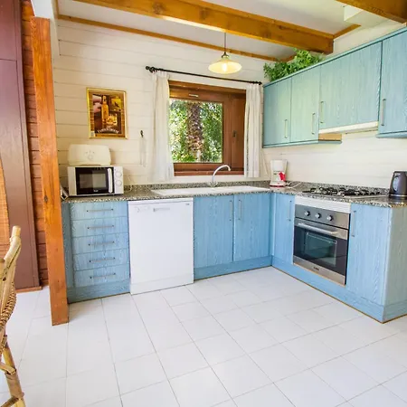 With Pool, Wifi And Smart Tv