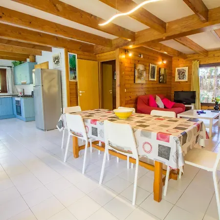 With Pool, Wifi And Smart Tv